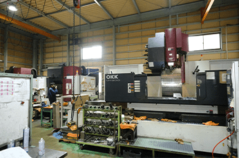 9番サイズのマシニングセンター